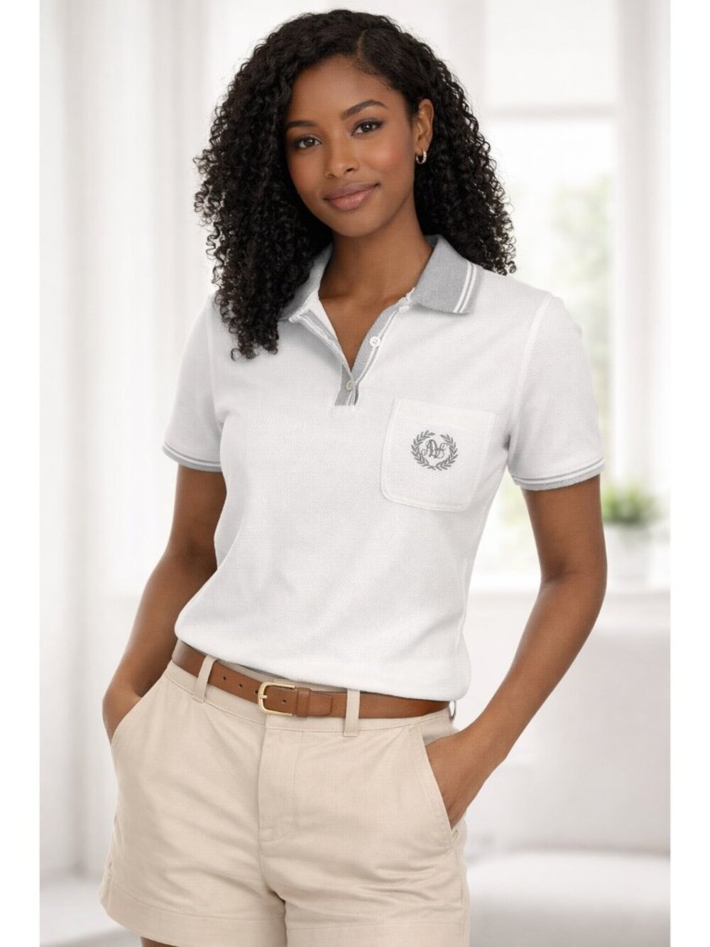 Vittadini Women’s Sport Polo Shirt Small White Gray Trim Pique Knit Preppy Crest